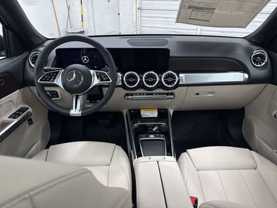 2026 Mercedes-Benz GLB — photo 21 view