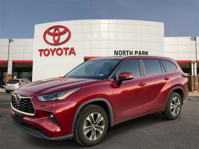 2023 Toyota Highlander - Photo 1