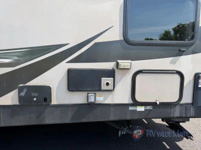 2016 Winnebago Industries Towables Ultralite - Photo 6