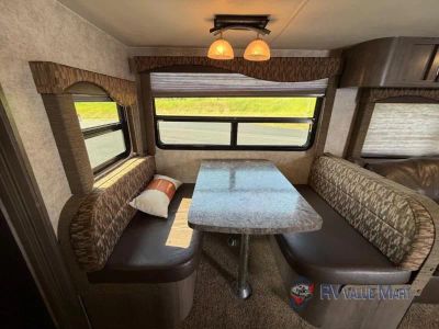 2016 Winnebago Industries Towables Ultralite - Photo 12