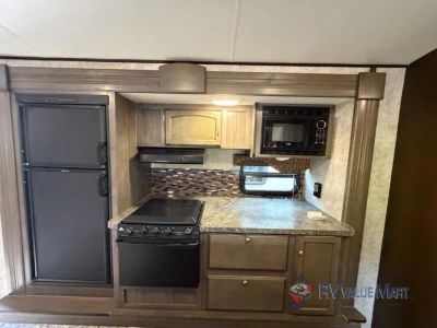 2016 Winnebago Industries Towables Ultralite - Photo 13