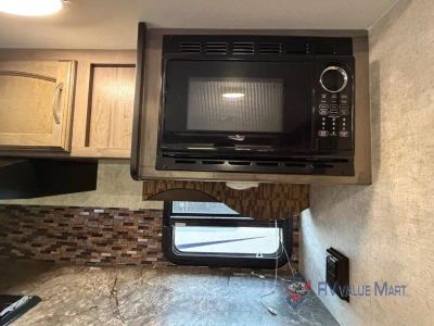 2016 Winnebago Industries Towables Ultralite - Photo 16