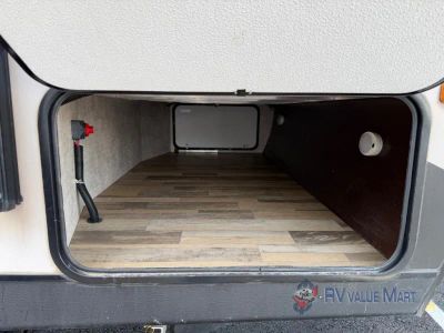2016 Winnebago Industries Towables Ultralite - Photo 9