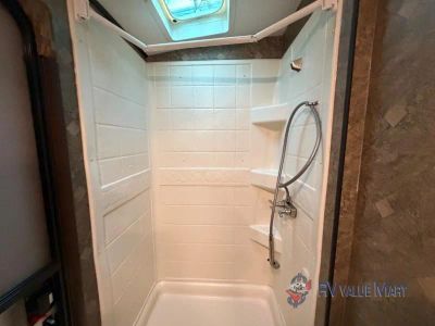 2016 Winnebago Industries Towables Ultralite - Photo 21