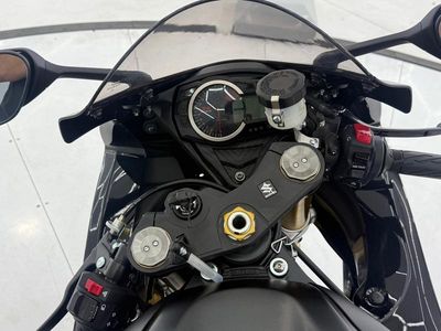 2026 Suzuki GSX-R750 - Photo 12
