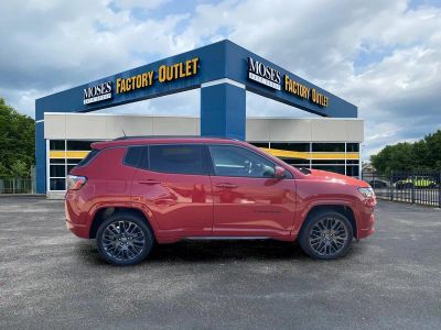 2022 Jeep Compass — interior view