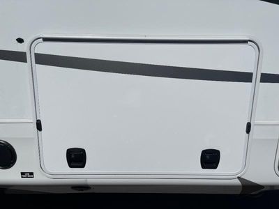 2026 Jayco Pinnacle - Photo 10