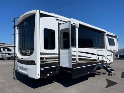 2026 Jayco Pinnacle - Photo 4