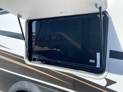2026 Jayco Pinnacle - Photo 13