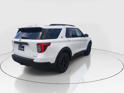 2023 Ford Explorer — photo 7 view
