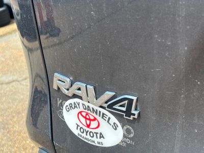 2020 Toyota RAV4 - Photo 30