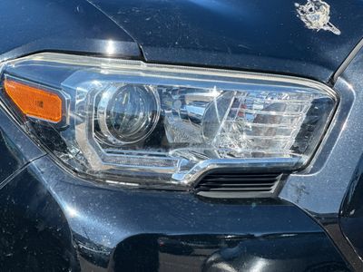 2026 2018 Toyota Tacoma - Photo 8