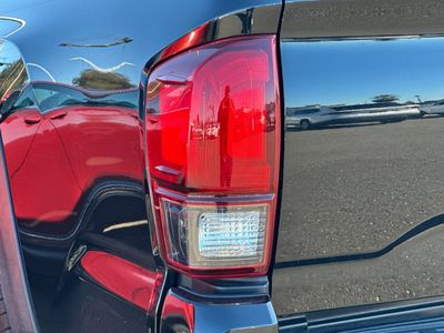 2026 2018 Toyota Tacoma - Photo 15