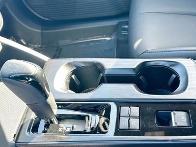 2026 Subaru Outback — photo 17 view