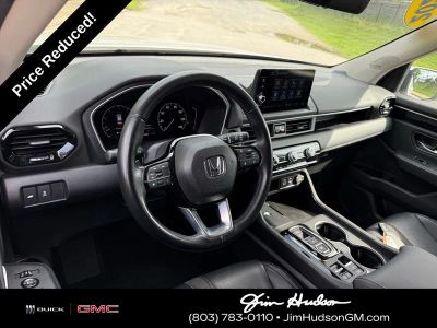 2023 Honda Pilot — interior view