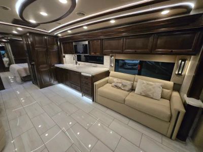 2023 Tiffin ALLEGRO BUS — detail view