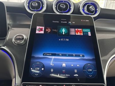 2026 Mercedes-Benz GLC — photo 35 view