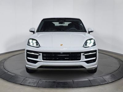 2026 Porsche Cayenne Coupe - Photo 10