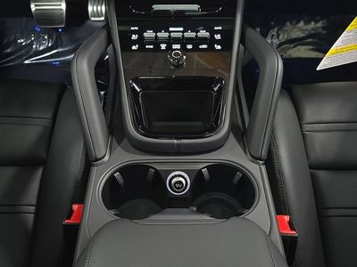 2026 Porsche Cayenne Coupe - Photo 20