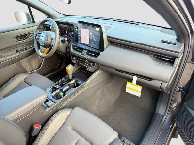 2026 Subaru Outback — photo 14 view