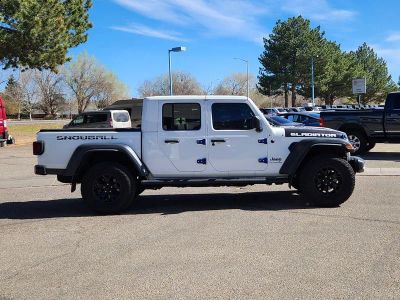 2021 Jeep Gladiator — side profile view