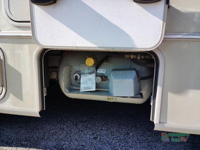2014 Coachmen RV Prism - Photo 9