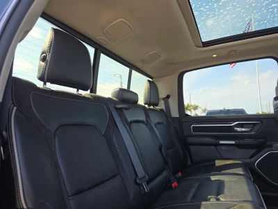 2022 Ram 1500 — photo 14 view