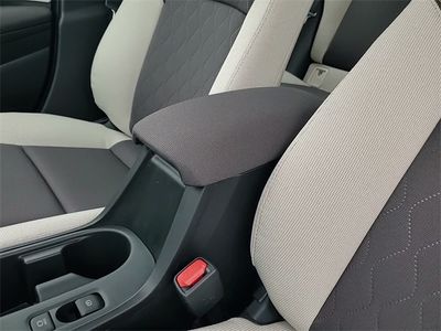 2026 Toyota Corolla - Photo 17