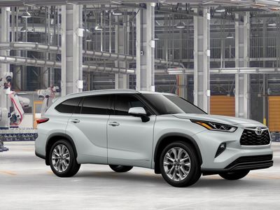 2026 Toyota Highlander Hybrid - Photo 14