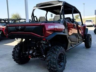 2025 Can-Am Commander MAX XT 700 - Photo 6
