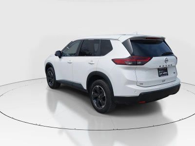 2024 Nissan Rogue - Photo 5