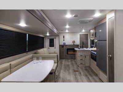 2026 Coachmen RV Catalina Legacy Edition - Photo 3