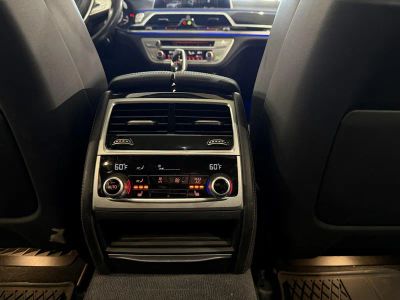 2019 BMW 7 Series - Photo 8