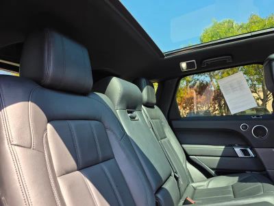 2022 Land Rover Range Rover Sport — photo 14 view