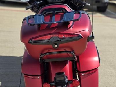 2025 Indian Motorcycle Roadmaster PowerPlus Dark Horse 112 w/PowerBand Sunset Red Smoke - Photo 7