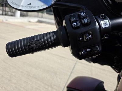 2025 Indian Motorcycle Roadmaster PowerPlus Dark Horse 112 w/PowerBand Sunset Red Smoke - Photo 15