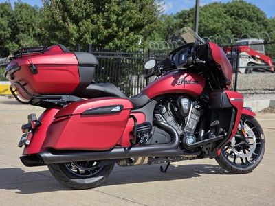 2025 Indian Motorcycle Roadmaster PowerPlus Dark Horse 112 w/PowerBand Sunset Red Smoke - Photo 5