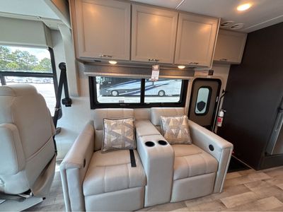 2026 Thor Palazzo GT - Photo 11