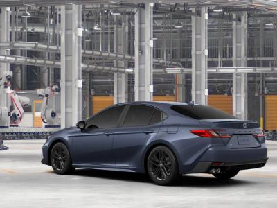 2026 Toyota Camry - Photo 6