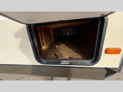 2015 Jayco WHITE HAWK ULTRA LITE — photo 12 view