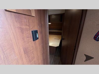 2015 Jayco WHITE HAWK ULTRA LITE — photo 15 view
