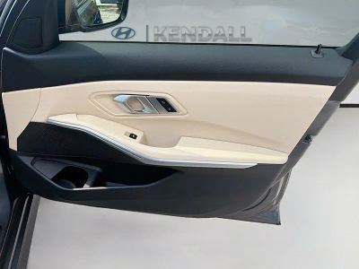 2021 BMW 3 Series — photo 33 view
