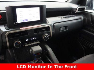 2025 Toyota Tacoma 4WD - Photo 15