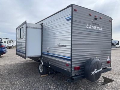 2022 Coachmen RV Catalina Summit Series 7 - Photo 6