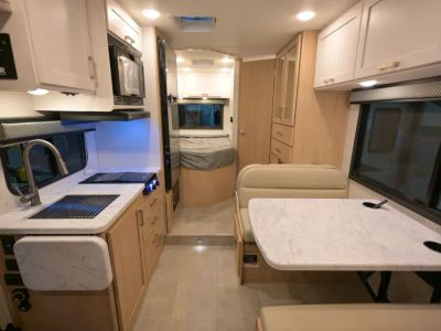 2026 Thor Motor Coach FREEDOM ELITE — photo 7 view