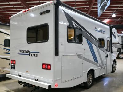 2026 Thor Motor Coach FREEDOM ELITE — photo 37 view