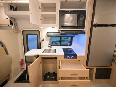 2026 Thor Motor Coach FREEDOM ELITE — photo 10 view