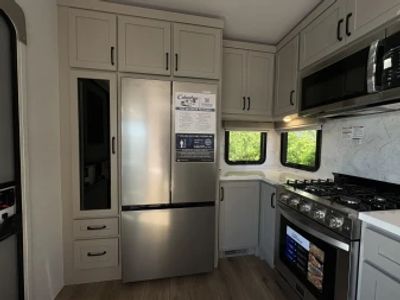 2025 Palomino Columbus - Photo 18