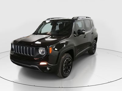 2023 Jeep Renegade - Photo 3