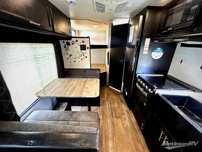2022 Forest River Cherokee Grey Wolf - Photo 4